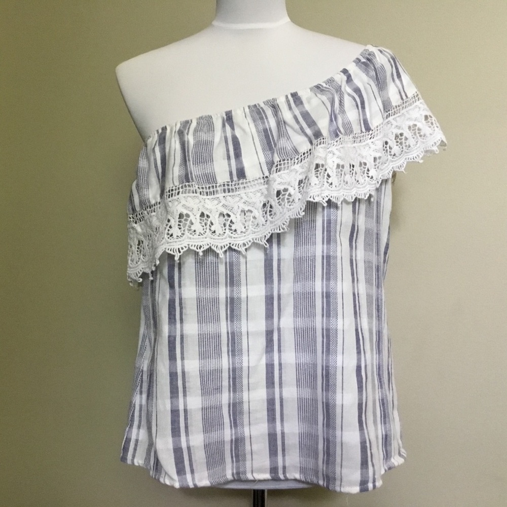 3/$15 NWT ANGIE boho Blue stripe Lace One Shoulder top M